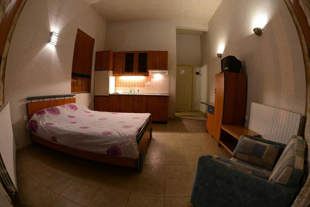 Bauhaus Chalets Apartment Bcharré Quarto foto
